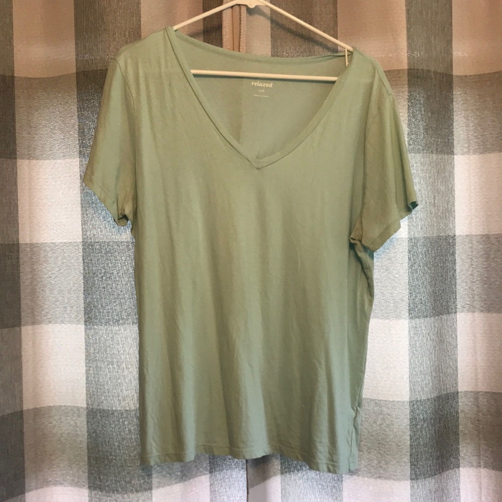 old navy relaxed fit v neck tshirt